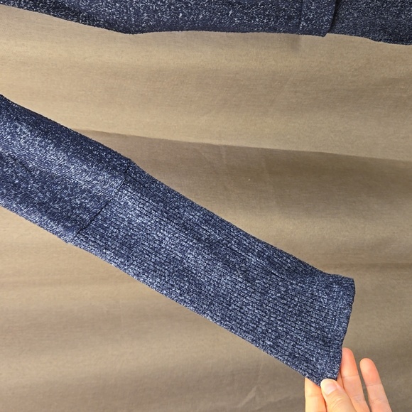 Long Tall Sally blue asymmetrical long sleeve lightweight sweater, size medium - Picture 3 of 10